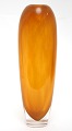 Slank orange vase, Kosta Boda
